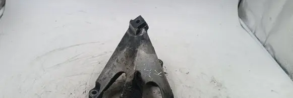 Audi A4 S4 B6 8E 8H Engine mounting bracket 8E0199307F