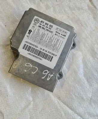 Audi A8 S8 D3 4E Airbag control unit/module 4E0959655 4F0910655 5WK43417