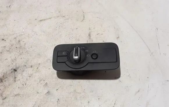 Light switch