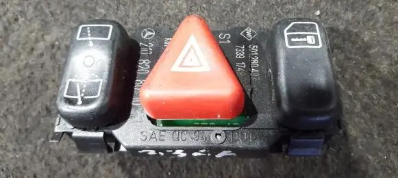 Mercedes-Benz C W202 Hazard light switch 2108208010