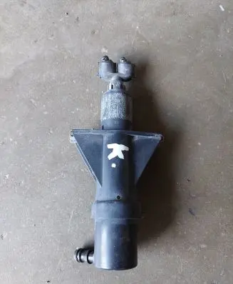Hyundai Sonata Headlight washer spray nozzle 0401050734