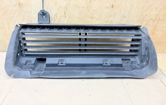 Dacia Duster II Intercooler air guide/duct channel 214F62703R 1145330XX