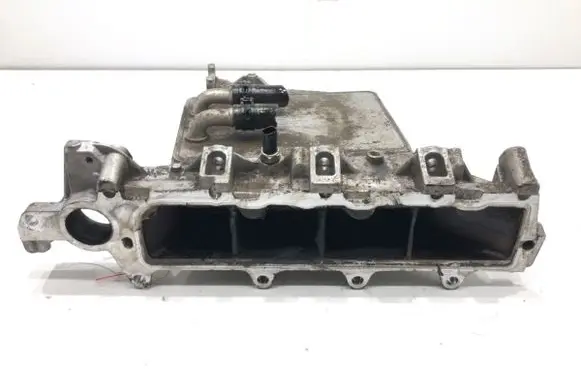 Volkswagen PASSAT B8 Intake manifold 04L129766AQ