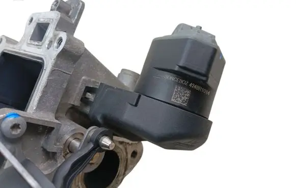 Volvo V40 EGR thermostat 31422119