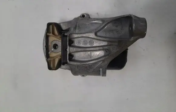 Audi A4 S4 B9 Engine mount bracket 8W0199371DA