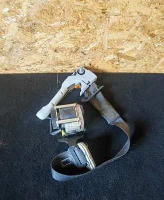 Nissan Juke I F15 Front seatbelt 86884BV85A