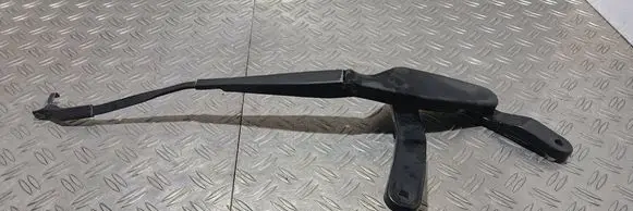 Mercedes-Benz C W204 Front wiper blade arm A2048201544
