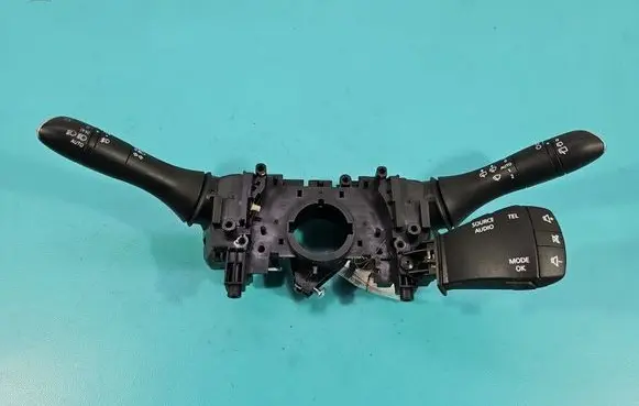 Renault Kadjar Headlight wiper switch 255678341R IMPRK1547688
