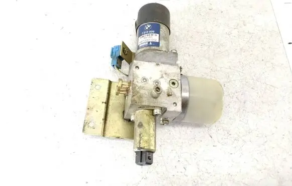 BMW 7 E65 E66 Tailgate/trunk/boot lift motor 7015009 84160 HB70087002