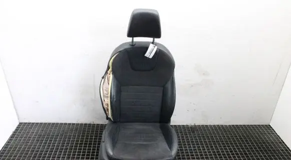 Skoda Octavia Mk3 (5E) Front passenger seat 