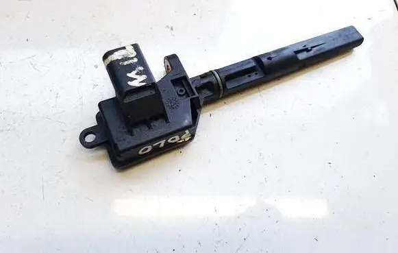 Volkswagen Polo IV 9N3 Oil level sensor 045907660d 008134-01hl0