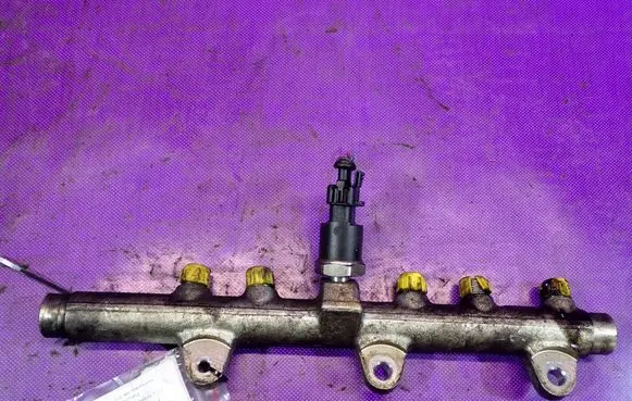 Alfa Romeo 147 Fuel main line pipe