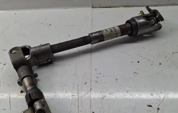 Toyota Corolla Verso AR10 Steering column universal joint 231106 452600F021