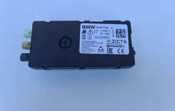 BMW 2 Active Tourer U06 Aerial antenna amplifier 5A4FF06 21889810 5A4FF0601