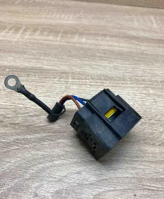 BMW 5 E60 E61 Plug wire 6918254 691825404 09445601
