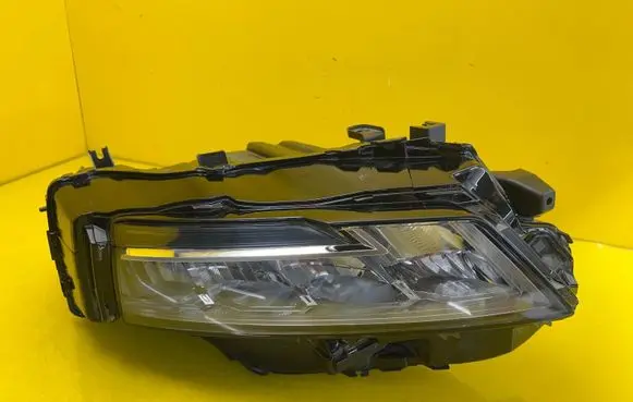 Nissan Rogue Headlight/headlamp 100-8D033