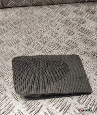 Side speaker trim/cover