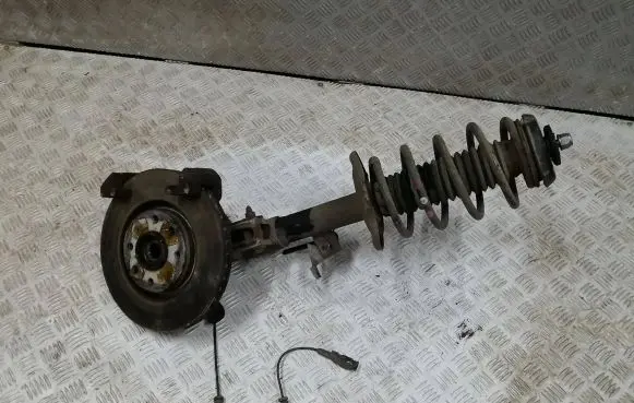 Citroen C4 II Front wheel hub spindle knuckle