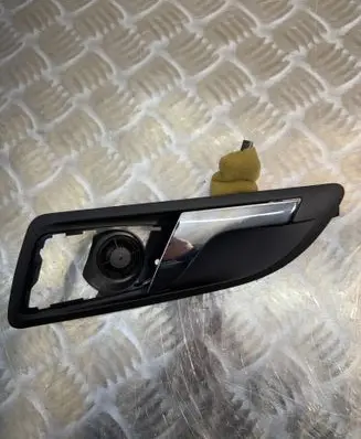Skoda Octavia Mk2 (1Z) Rear door interior handle 1J0839247