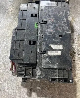 BMW 3 E46 Fuse module 8364542