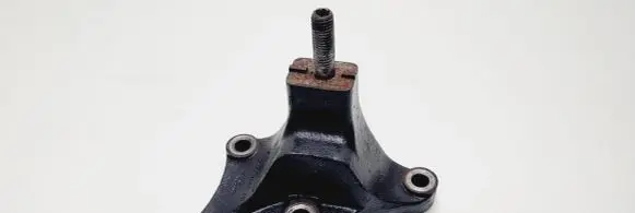 Jaguar X-Type Gearbox mounting bracket 3S717M125AB