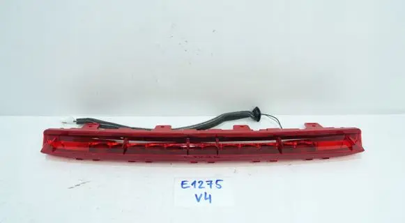 KIA Joice Third/center stoplight 92700