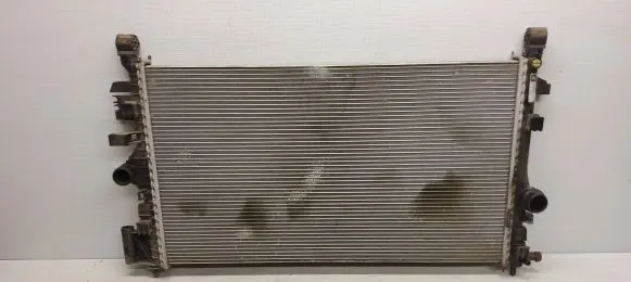 Opel Insignia A Coolant radiator S8112001 13241725 66702187