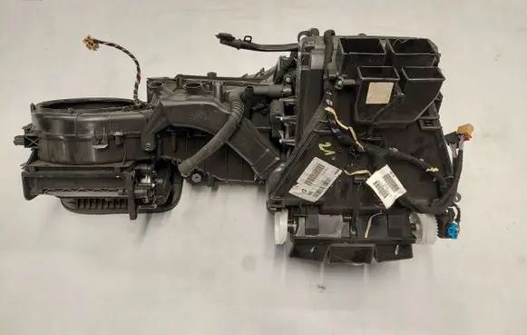 Volkswagen Sharan Interior heater climate box assembly 7N1820003F