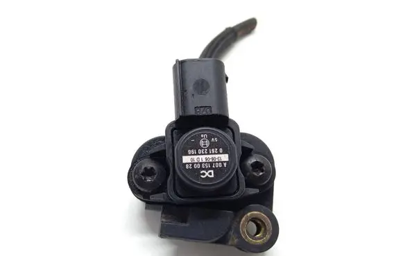 Mercedes-Benz E W212 Air pressure sensor A0071530028 0261230196