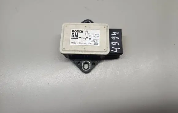 Opel Meriva A ESP acceleration yaw rate sensor 13221030 0265005608 3008204