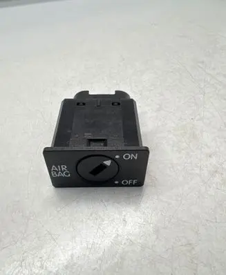 Volkswagen Touran I Passenger airbag on/off switch 1K0919237C