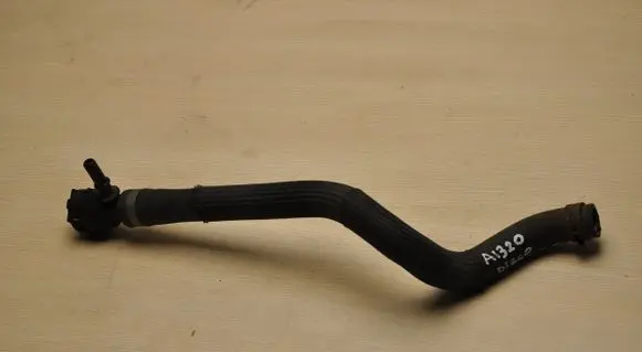 Land Rover Discovery Sport Engine coolant pipe/hose GJ328B504AA