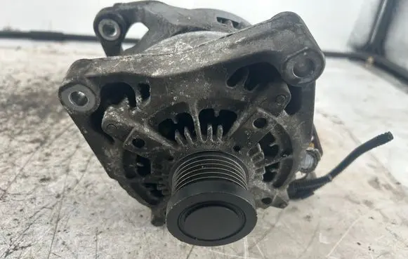 BMW 1 F20 F21 Generator/alternator 7605060 1042106332