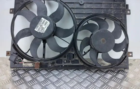Volkswagen Caddy Fan set 1K0121207J