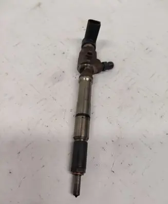 Skoda Roomster (5J) Fuel injector 03L130277B