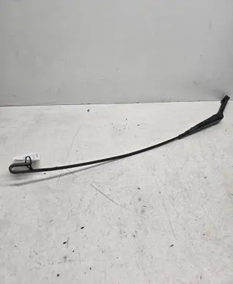 Opel Omega B2 Front wiper blade arm 24418969