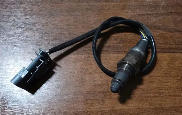 Mercedes-Benz Vito Viano W638 Lambda probe sensor A0005428511