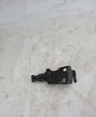 Mercedes-Benz ML W164 Headlight washer spray nozzle