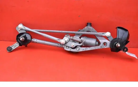BMW 2 Active Tourer U06 Front wiper linkage and motor 85110-76030
