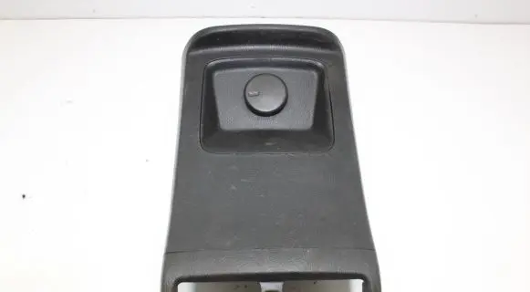 Chevrolet Orlando Cigarette lighter 96989229