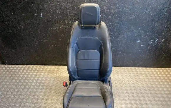 Jaguar I-Pace Front double seat 