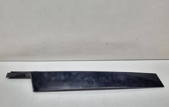 BMW X3 E83 (B) Pillar trim (exterior) 