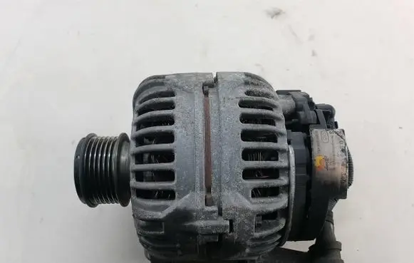 Audi A3 S3 8P Generator/alternator 06F903023F