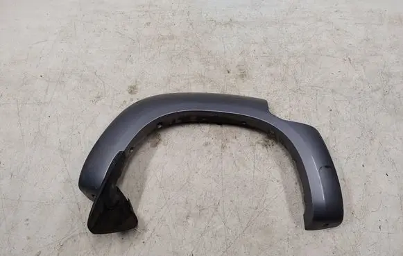 Mazda BT-50 Rear fender molding trim ur5951w51