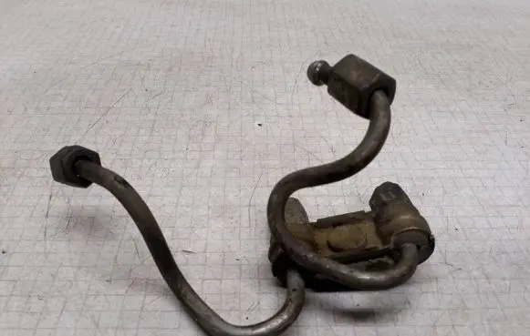 Toyota Yaris Fuel line pipe