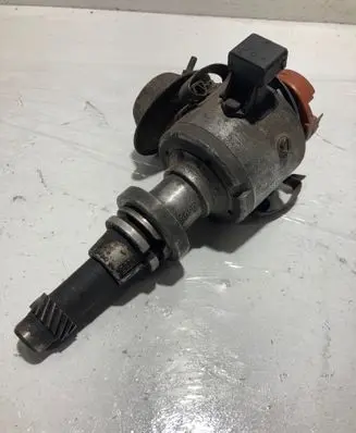 Audi 100 200 5000 C2 Spark distributor 035905205AP 0237031011