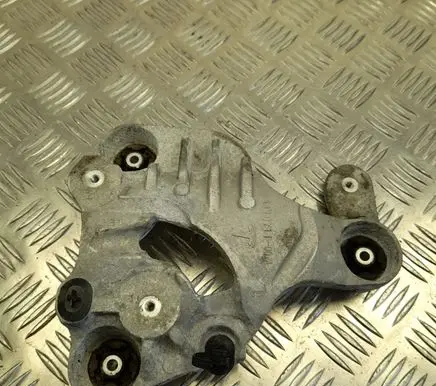 Tesla Model 3 EGR valve cooler bracket 111071100A