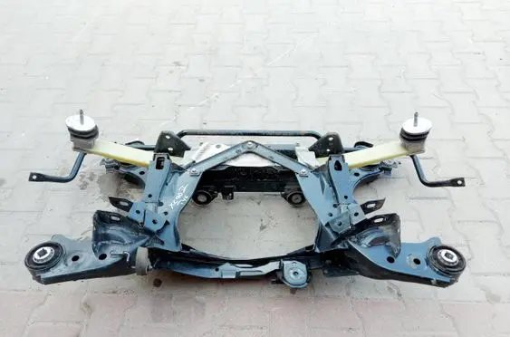 Volvo XC90 Rear axle beam 31681543