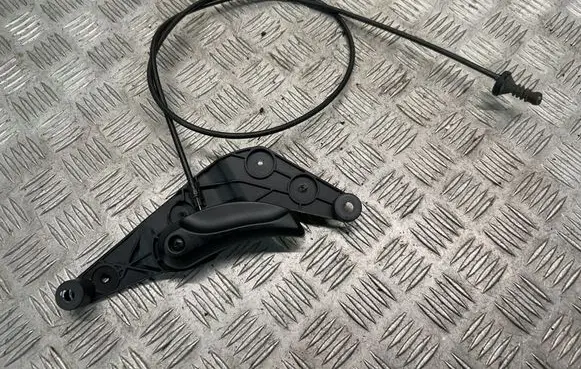 BMW 5 GT F07 Engine bonnet (hood) release handle 9114002