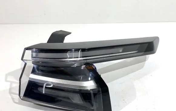 Nissan Qashqai J12 Rear/tail lights 26550HN20A